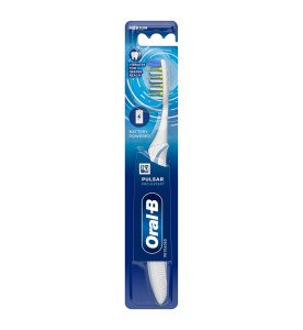 Oral-B Pulsar Pro-Expert Manual Toothbrush 35 Medium With Battery Power